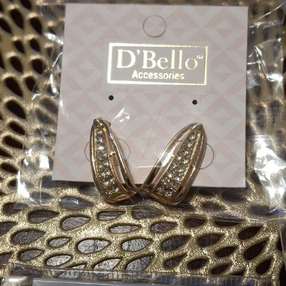 D' Bello Gold and Green Earrings Sets
